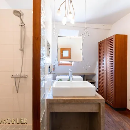 Au Bonheur Des Anges Duplex Apartment